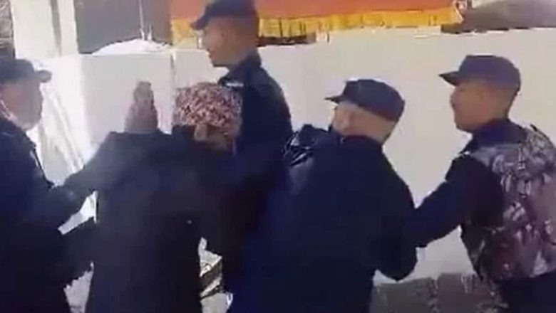 रविलाई न्याय गर्नुपर्ने भन्दै जुम्लामा एक युवकले गरे आत्मदाहको प्रयास