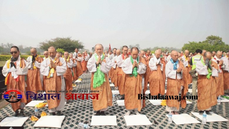हजार किमी पैदल यात्रा गर्दै कोरियन भिक्षु लुम्बिनीमा