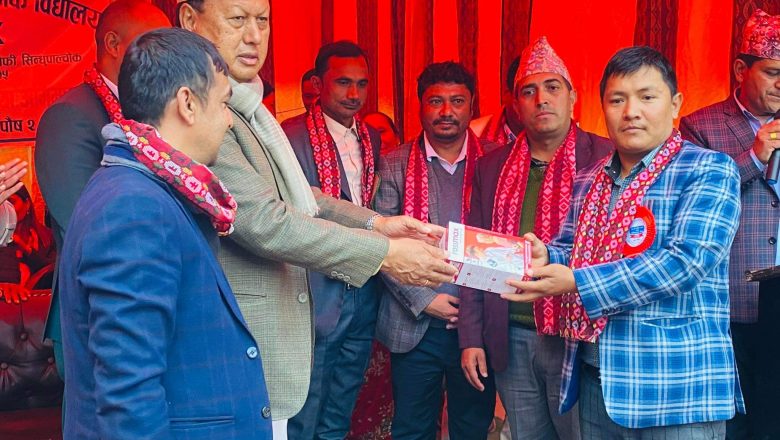 सिन्धुपाल्चोक अन्तर्राष्ट्रिय समाजद्धारा स्वास्थ्य उपकरण वितरण